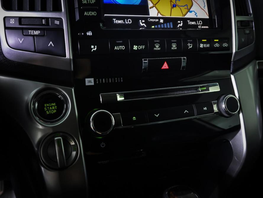 Toyota Land Cruiser 200 Series Рестайлинг 1 Москва  - изображение 20