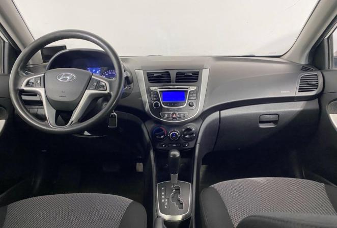 Hyundai Solaris I с пробегом 2014 года, цена 820 000 рублей, 225984 км, седан, Автокод Объявления