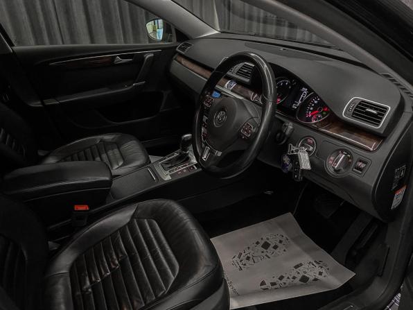 Volkswagen Passat B7 с пробегом 2012 года, цена 1 150 000 рублей, 122100 км, универсал, Автокод Объявления