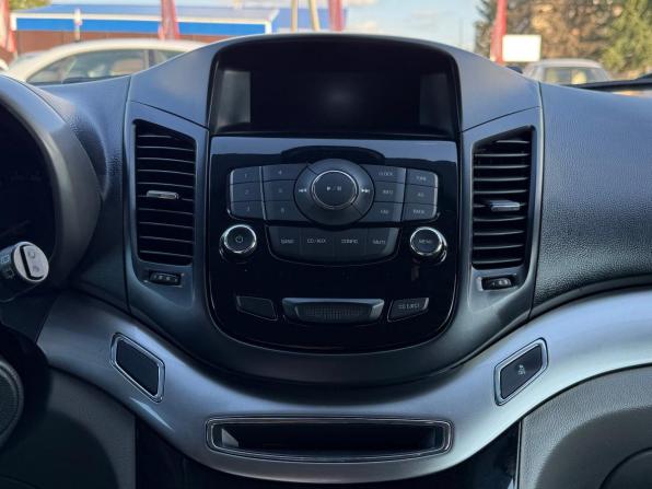 Chevrolet Orlando I с пробегом 2011 года, цена 1 200 000 рублей, 237000 км, минивэн, Автокод Объявления