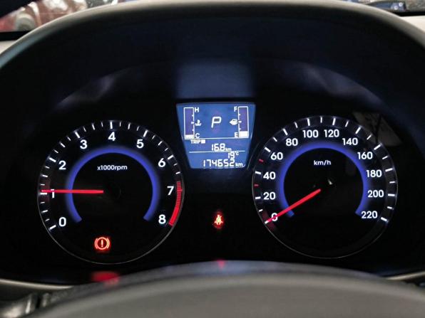 Hyundai Solaris I Рестайлинг с пробегом 2014 года, цена 930 000 рублей, 174660 км, седан, Автокод Объявления