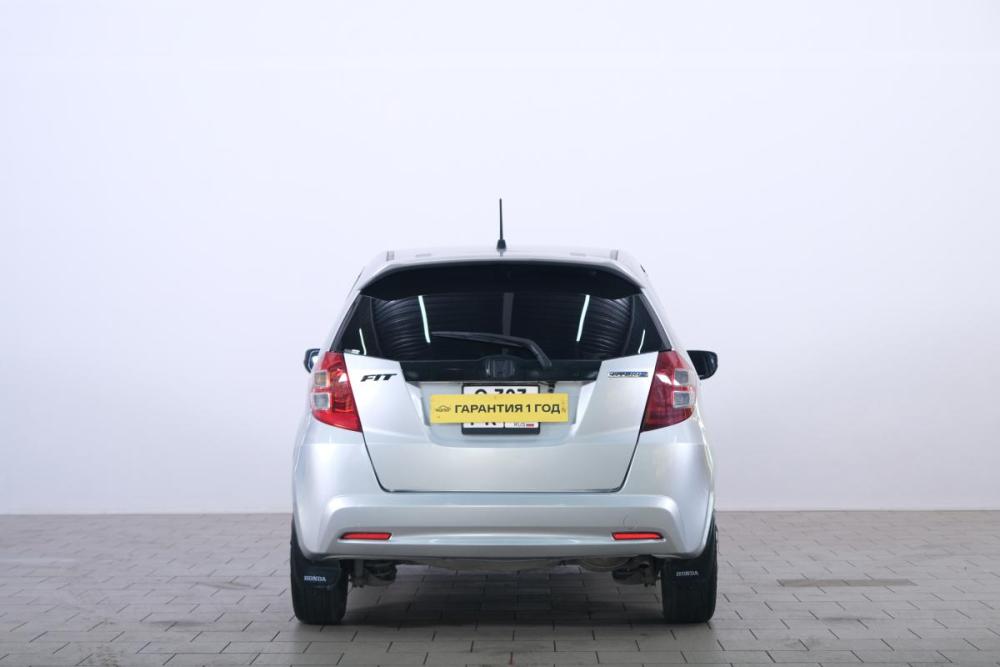 Honda Fit II Омск  - изображение 6