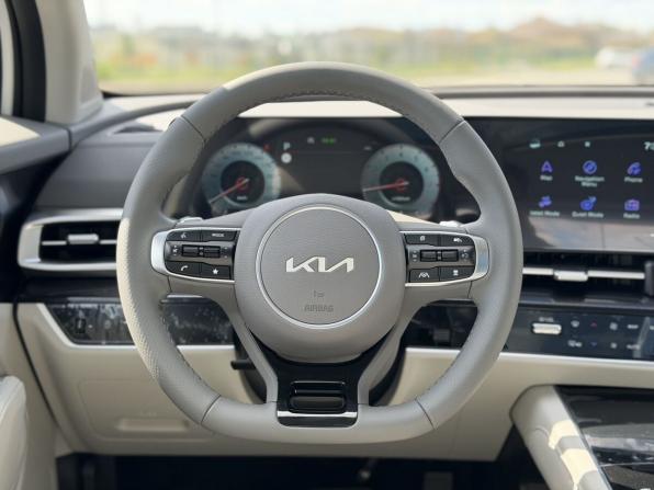 Kia Sportage V с пробегом 2026 года, цена 3 390 000 рублей, 25 км, внедорожник, Автокод Объявления
