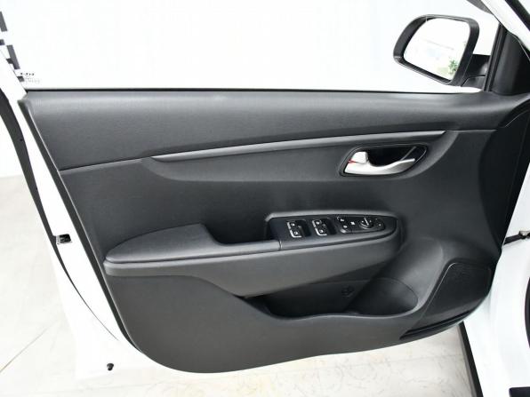 Kia Rio IV Рестайлинг с пробегом 2021 года, цена 1 727 000 рублей, 84865 км, хэтчбек, Автокод Объявления
