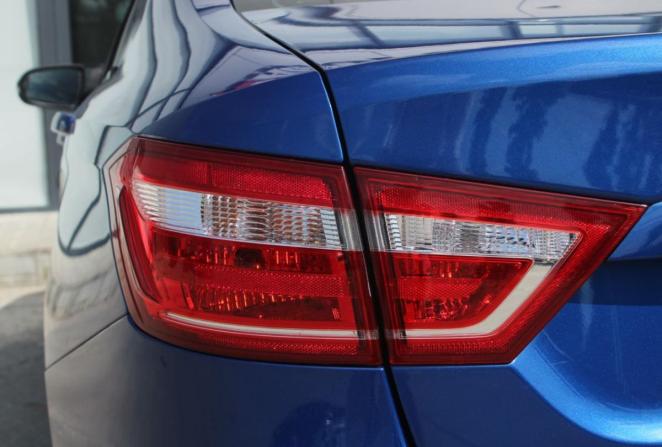 Lada (ВАЗ) Vesta I с пробегом 2021 года, цена 1 260 000 рублей, 79287 км, седан, Автокод Объявления