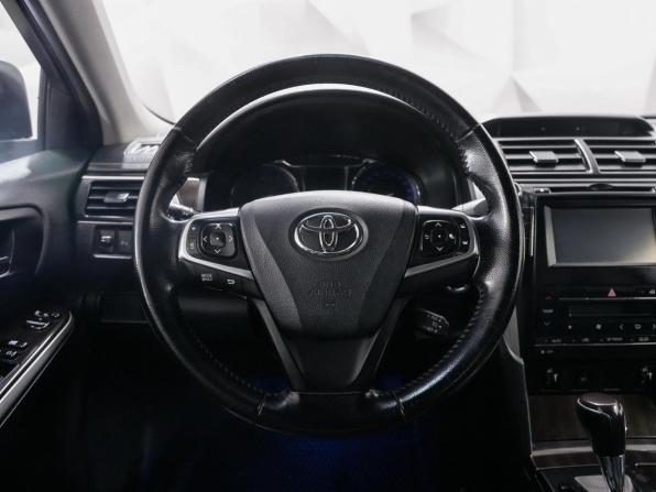 Toyota Camry VII (XV50) Рестайлинг с пробегом 2015 года, цена 1 710 000 рублей, 202000 км, седан, Автокод Объявления