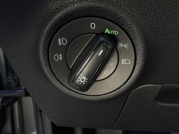 Skoda Karoq I с пробегом 2021 года, цена 2 055 000 рублей, 155750 км, внедорожник, Автокод Объявления