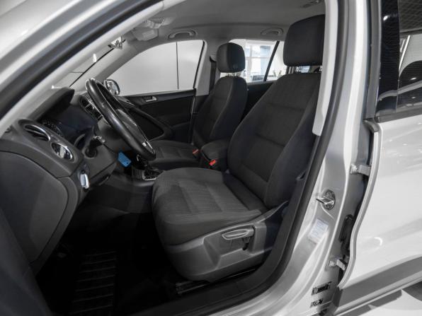 Volkswagen Tiguan I Рестайлинг с пробегом 2012 года, цена 1 495 000 рублей, 130282 км, внедорожник, Автокод Объявления