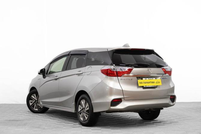Honda Shuttle II с пробегом 2016 года, цена 1 099 000 рублей, 215000 км, универсал, Автокод Объявления