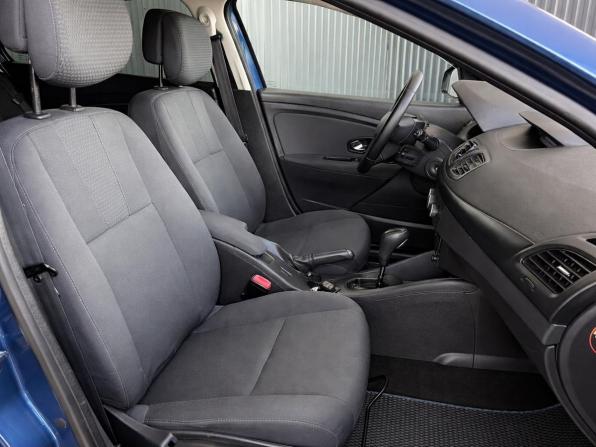 Renault Fluence I с пробегом 2011 года, цена 657 000 рублей, 195385 км, седан, Автокод Объявления
