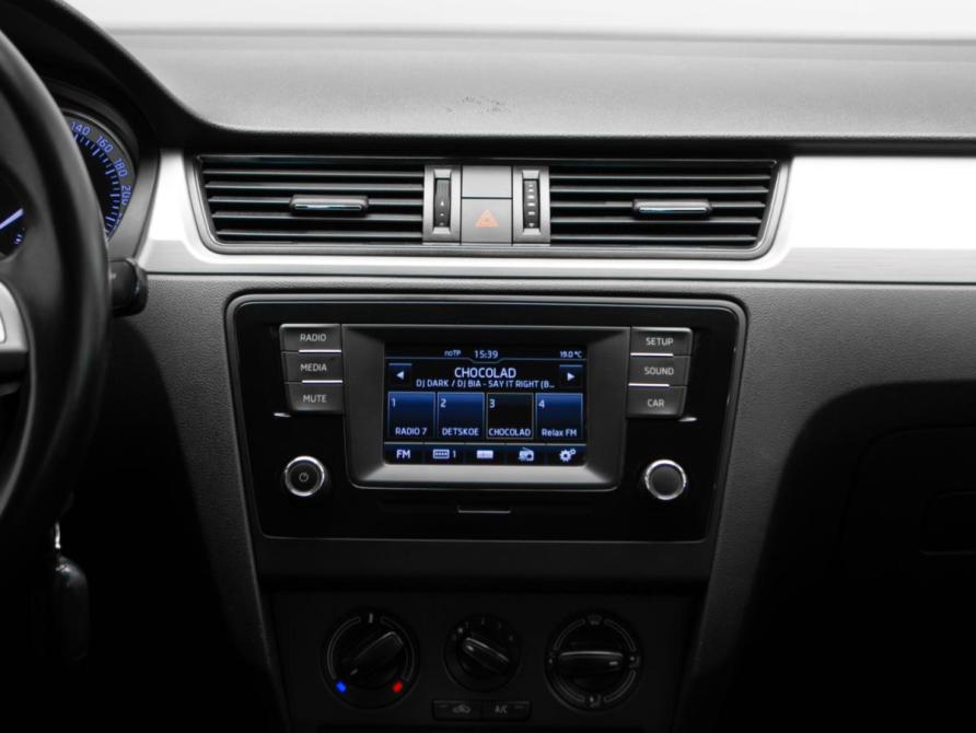 Skoda Rapid I Москва  - изображение 21