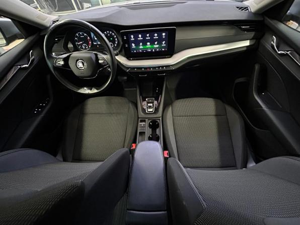 Skoda Octavia IV (A8) с пробегом 2021 года, цена 2 253 000 рублей, 103745 км, лифтбек, Автокод Объявления