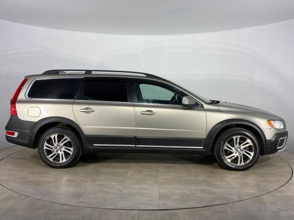 Volvo XC70 II с пробегом 2012 года, цена 1 549 000 рублей, 209812 км, универсал, Автокод Объявления