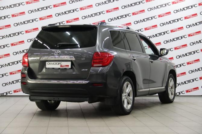 Toyota Highlander II (XU40) Рестайлинг с пробегом 2011 года, цена 2 095 950 рублей, 263408 км, внедорожник, Автокод Объявления