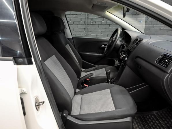 Volkswagen Polo V с пробегом 2012 года, цена 650 000 рублей, 228818 км, седан, Автокод Объявления