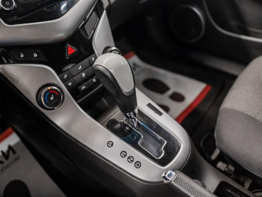 Chevrolet Cruze I Красноярск  - изображение 15