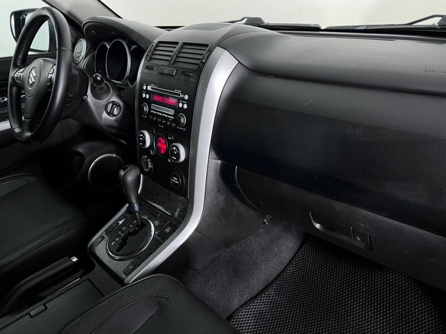 Suzuki Grand Vitara II Рестайлинг Ростов-на-Дону  - изображение 12