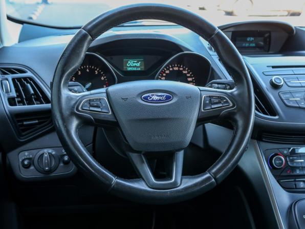 Ford Kuga II Рестайлинг с пробегом 2019 года, цена 1 399 000 рублей, 189000 км, внедорожник, Автокод Объявления