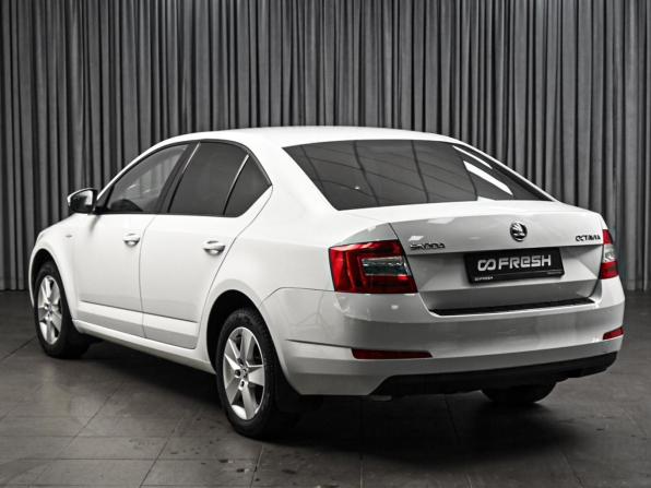 Skoda Octavia III (A7) с пробегом 2016 года, цена 1 230 000 рублей, 262642 км, лифтбек, Автокод Объявления