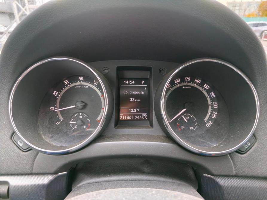 Skoda Yeti I Рестайлинг Санкт-Петербург  - изображение 10