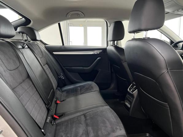 Skoda Octavia III (A7) с пробегом 2017 года, цена 1 670 000 рублей, 152224 км, лифтбек, Автокод Объявления