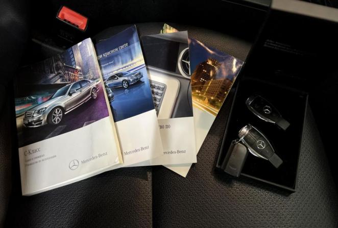 Mercedes-Benz C-Класс III (W204) Рестайлинг с пробегом 2012 года, цена 1 550 000 рублей, 217224 км, седан, Автокод Объявления
