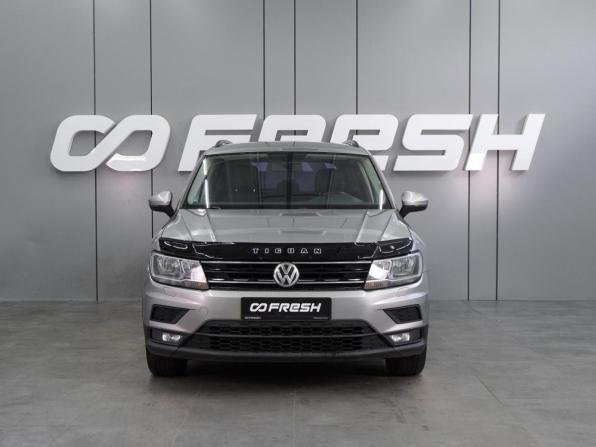 Volkswagen Tiguan II с пробегом 2018 года, цена 1 908 000 рублей, 92716 км, внедорожник, Автокод Объявления