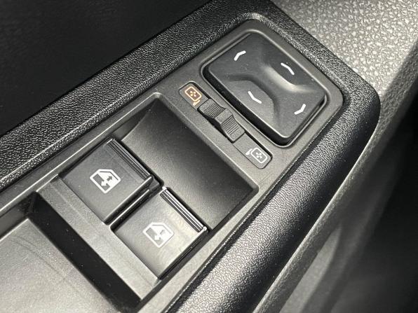 Lada (ВАЗ) Vesta I с пробегом 2019 года, цена 957 000 рублей, 105505 км, седан, Автокод Объявления