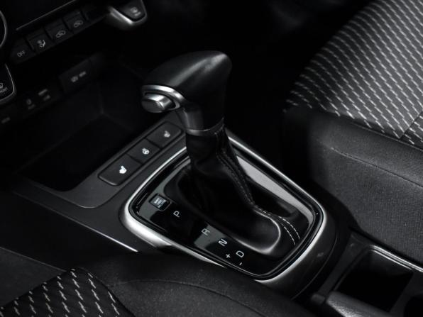 Kia Rio IV с пробегом 2018 года, цена 1 389 000 рублей, 97456 км, хэтчбек, Автокод Объявления