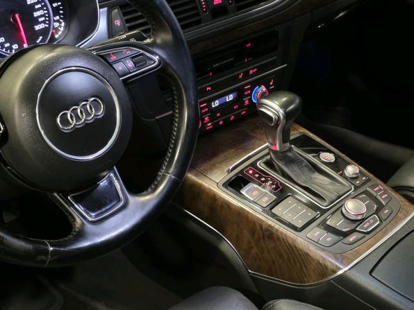 Audi A7 I (4G) с пробегом 2012 года, цена 2 299 000 рублей, 231501 км, лифтбек, Автокод Объявления