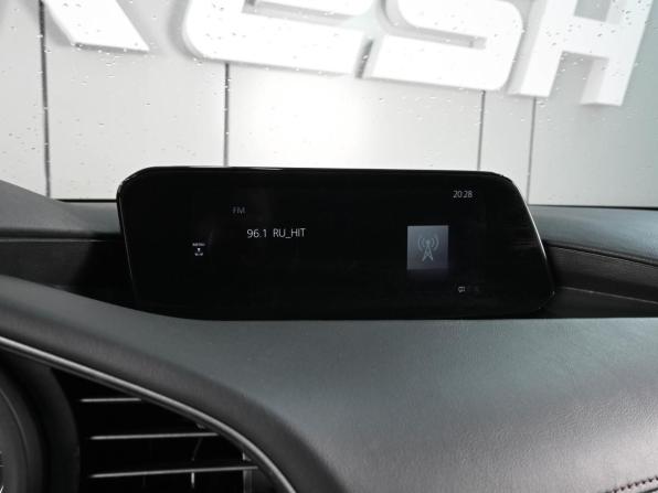 Mazda 3 IV (BP) с пробегом 2019 года, цена 2 399 000 рублей, 65068 км, седан, Автокод Объявления