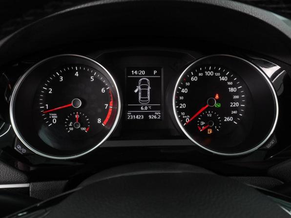 Volkswagen Jetta VI Рестайлинг с пробегом 2016 года, цена 1 149 000 рублей, 231423 км, седан, Автокод Объявления