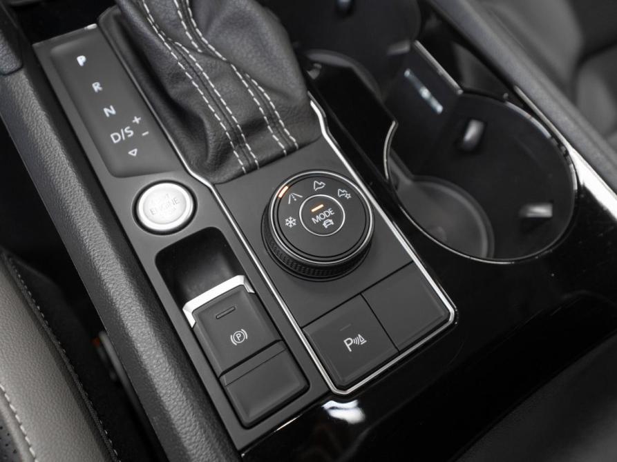 Volkswagen Teramont I Рестайлинг Москва  - изображение 23
