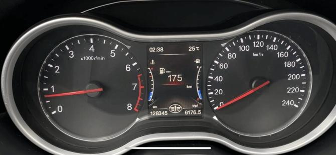 FAW Besturn X80 I Рестайлинг с пробегом 2019 года, цена 995 000 рублей, 128344 км, внедорожник, Автокод Объявления