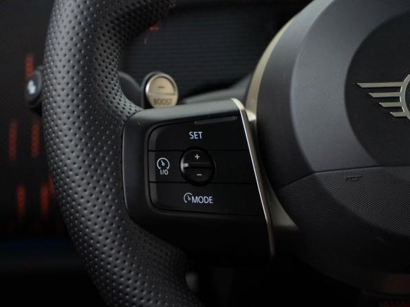 Mini Countryman III с пробегом 2023 года, цена 6 699 050 рублей, 7644 км, внедорожник, Автокод Объявления