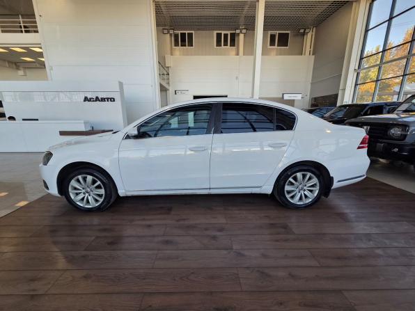Volkswagen Passat B7 с пробегом 2011 года, цена 950 000 рублей, 185000 км, седан, Автокод Объявления