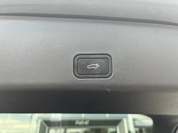 Geely Monjaro I с пробегом 2024 года, цена 3 100 000 рублей, 75228 км, внедорожник, Автокод Объявления
