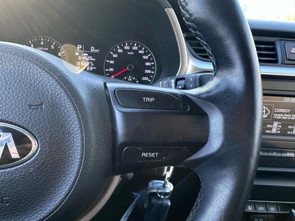 Kia Rio IV Рестайлинг с пробегом 2021 года, цена 1 879 000 рублей, 40000 км, хэтчбек, Автокод Объявления