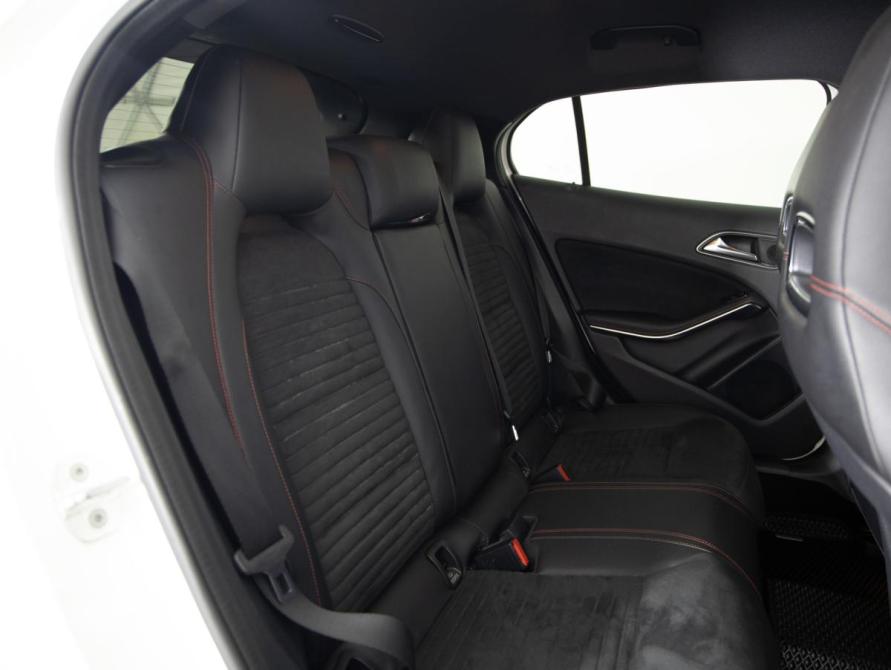 Mercedes-Benz GLA I (X156) Санкт-Петербург  - изображение 11