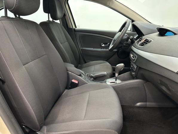Renault Fluence I с пробегом 2010 года, цена 580 000 рублей, 155812 км, седан, Автокод Объявления
