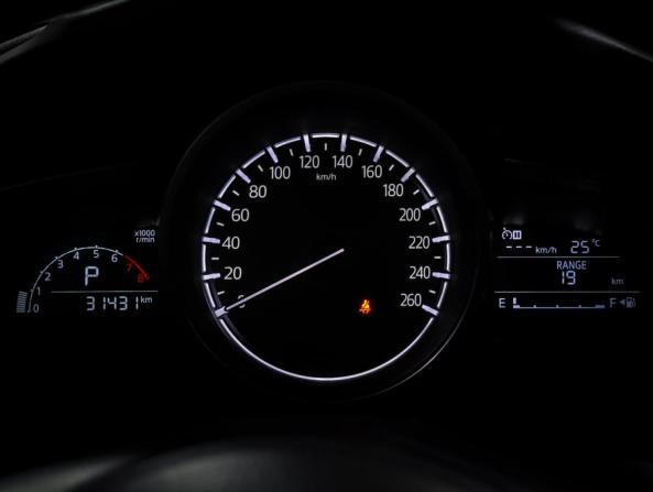Mazda CX-4 I Рестайлинг с пробегом 2023 года, цена 2 698 000 рублей, 30744 км, внедорожник, Автокод Объявления