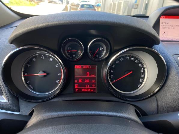 Opel Mokka I с пробегом 2014 года, цена 1 150 000 рублей, 150244 км, внедорожник, Автокод Объявления