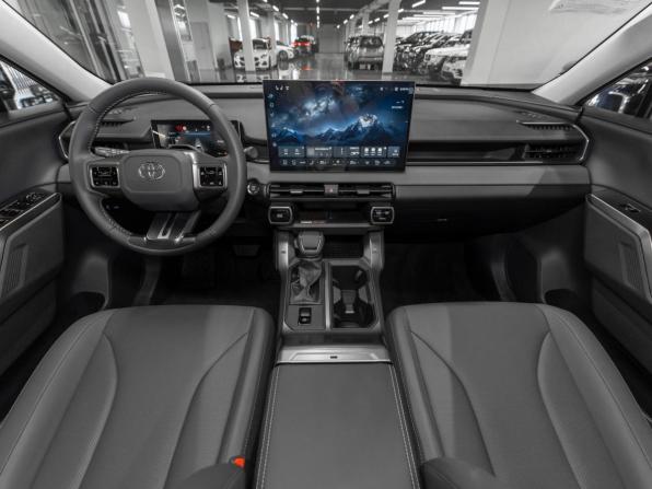 Toyota RAV4 VI (XA60) с пробегом 2026 года, цена 4 500 000 рублей, 17 км, внедорожник, Автокод Объявления