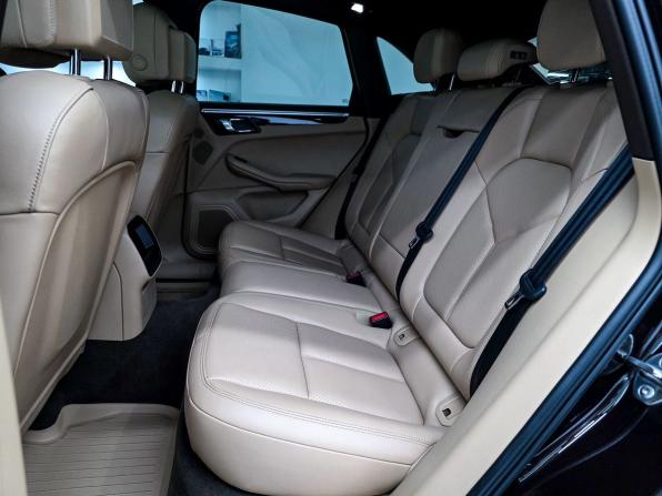 Porsche Macan I с пробегом 2015 года, цена 3 400 000 рублей, 57377 км, внедорожник, Автокод Объявления