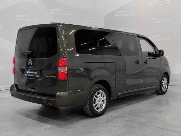 Citroen SpaceTourer I с пробегом 2018 года, цена 2 300 000 рублей, 163150 км, минивэн, Автокод Объявления