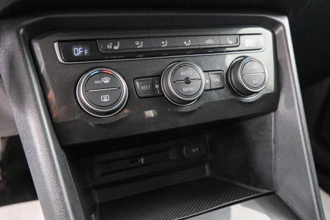 Volkswagen Tiguan II с пробегом 2017 года, цена 1 749 000 рублей, 174000 км, внедорожник, Автокод Объявления