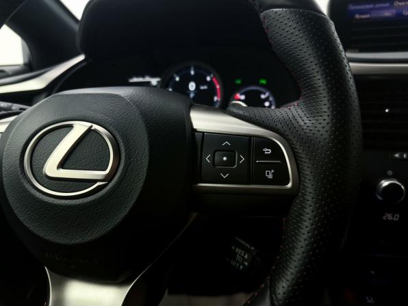 Lexus RX IV Рестайлинг с пробегом 2019 года, цена 4 600 000 рублей, 135130 км, внедорожник, Автокод Объявления