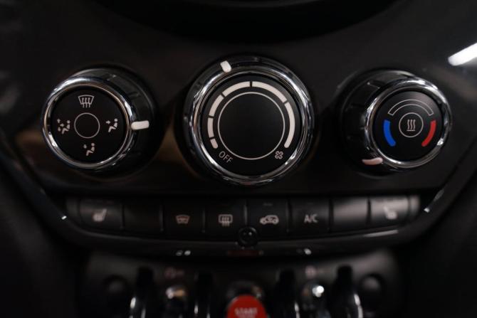 Mini Countryman II с пробегом 2019 года, цена 2 170 000 рублей, 80760 км, внедорожник, Автокод Объявления