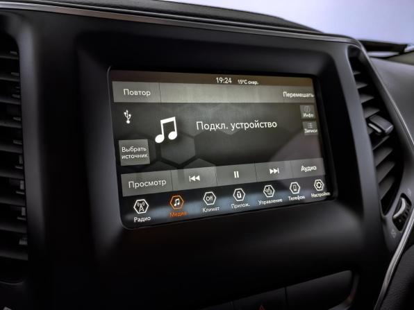 Jeep Cherokee V (KL) Рестайлинг с пробегом 2018 года, цена 2 580 000 рублей, 73810 км, внедорожник, Автокод Объявления