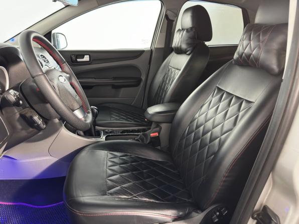 Ford Focus II Рестайлинг с пробегом 2010 года, цена 469 900 рублей, 245373 км, хэтчбек, Автокод Объявления